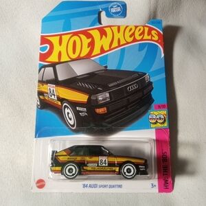 Mattel Hot Wheels '84 Audi Sport Quattro - Black and Yellow